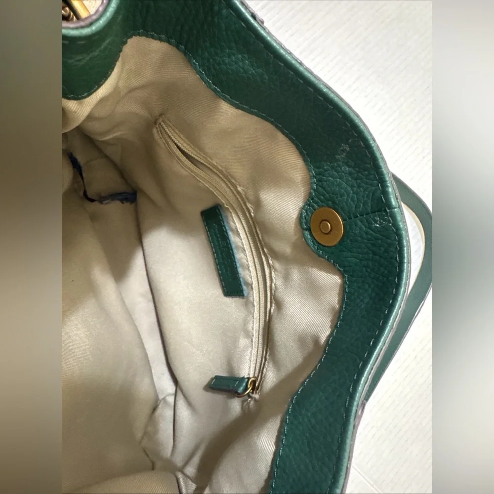 American Leather & Co Green Crossbody Bag Genuine Leather Excellent Condition - Picture 11 of 15